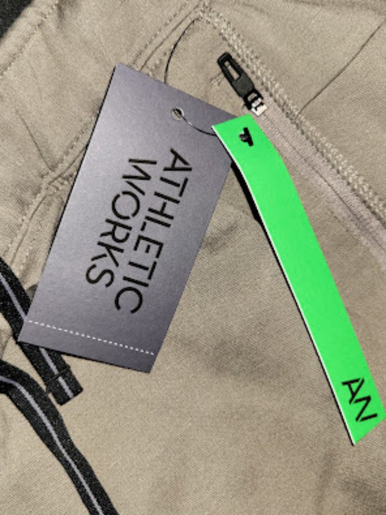 Athletic Works Men’s Medium 32-34 Khaki Performance Pants Nwt — image 5 of 8